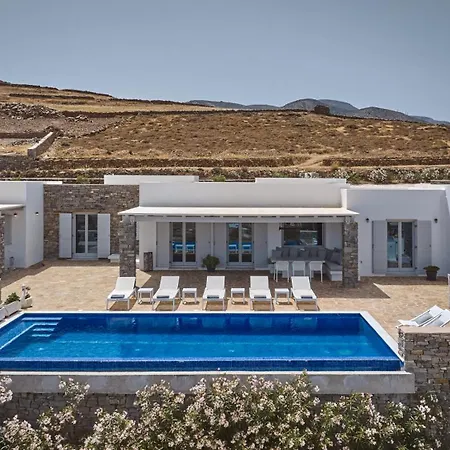 Truedream Villa, A Mythical Seaview Escape, By Thinkvilla Chrisi Akti (Paros)