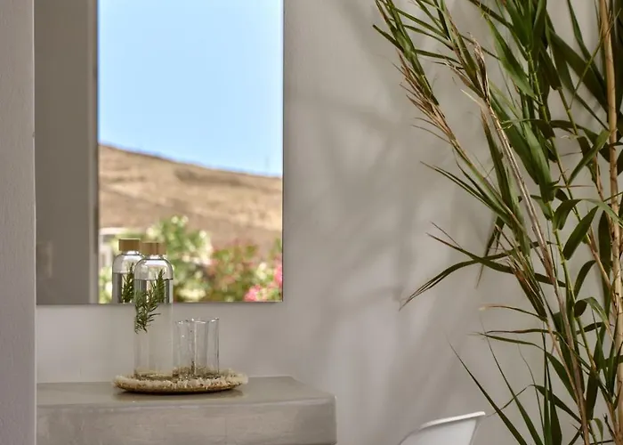 Truedream Villa, A Mythical Seaview Escape, By Thinkvilla Chrisi Akti (Paros)