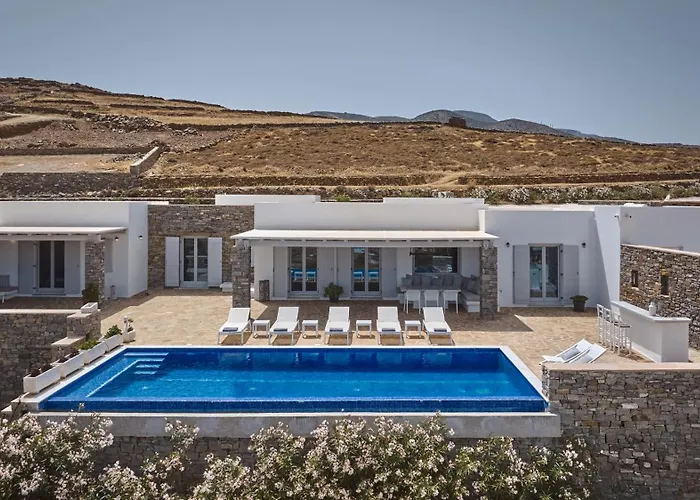 Truedream Villa, A Mythical Seaview Escape, By Thinkvilla Chrisi Akti (Paros)